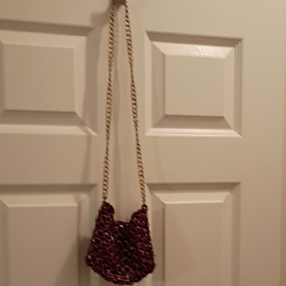 Elegant Burgundy Chain Strap Bag